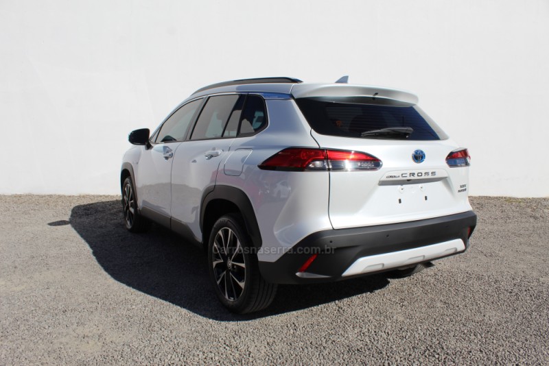 COROLLA 1.8 CROSS XRX 16V HÍBRIDO 4P AUTOMÁTICO - 2023 - FLORES DA CUNHA