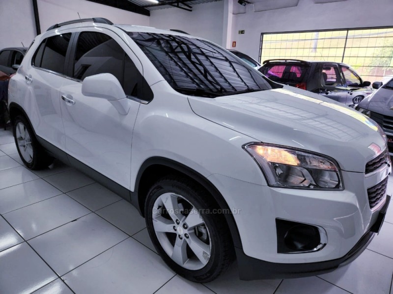TRACKER 1.8 MPFI LTZ 4X2 16V FLEX 4P AUTOMÁTICO - 2014 - CAMPO BOM