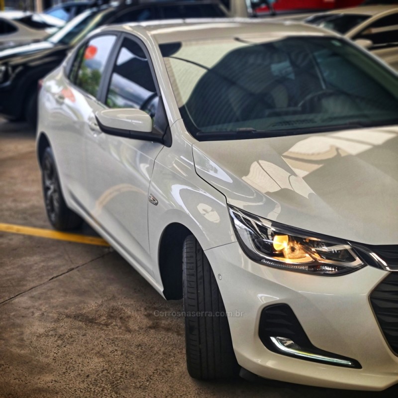 ONIX  1.0	PREMIER II PLUS 12V TURBO FLEX 4P AUTOMÁTICO - 2020 - CAXIAS DO SUL