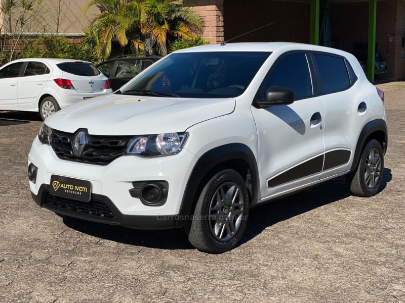 KWID 1.0 12V SCE FLEX ZEN MANUAL - 2020 - IVOTI