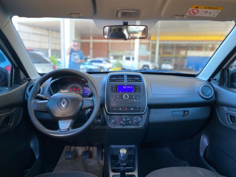 KWID 1.0 12V SCE FLEX ZEN MANUAL - 2020 - IVOTI