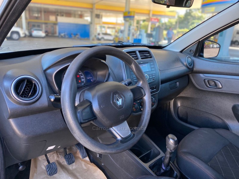 KWID 1.0 12V SCE FLEX ZEN MANUAL - 2020 - IVOTI