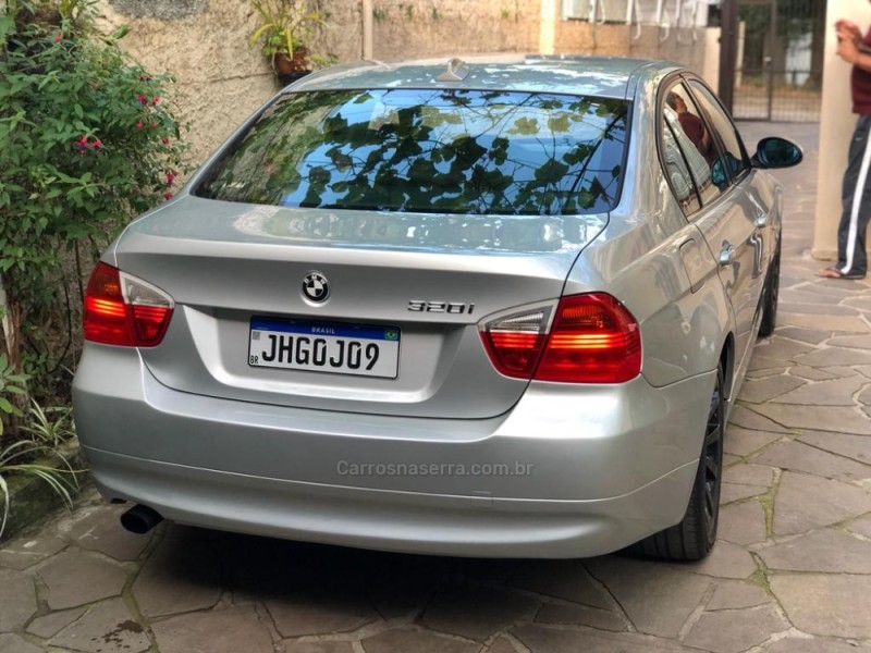 320I 2.0 16V GASOLINA 4P AUTOMÁTICO - 2007 - FARROUPILHA