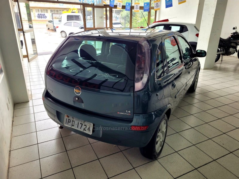 CORSA 1.4 MPFI PREMIUM 8V FLEX 4P MANUAL - 2009 - CAXIAS DO SUL
