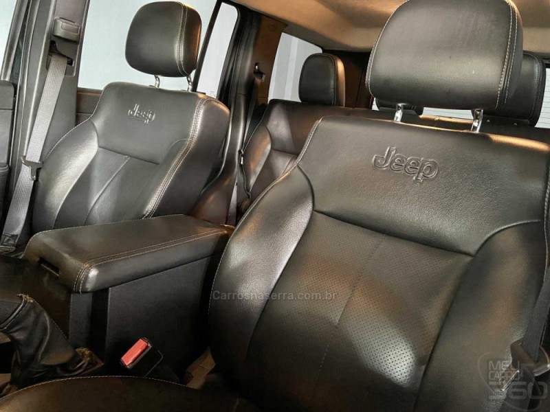 CHEROKEE 3.2 LIMITED 4X4 V6 24V GASOLINA 4P AUTOMÁTICO - 2012 - ESTâNCIA VELHA