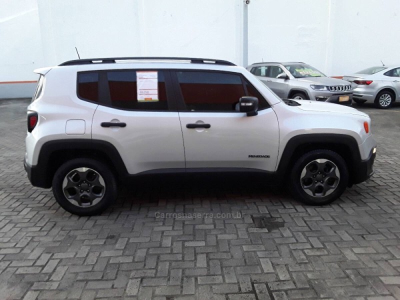 RENEGADE 1.8 16V FLEX LONGITUDE 4P AUTOMÁTICO