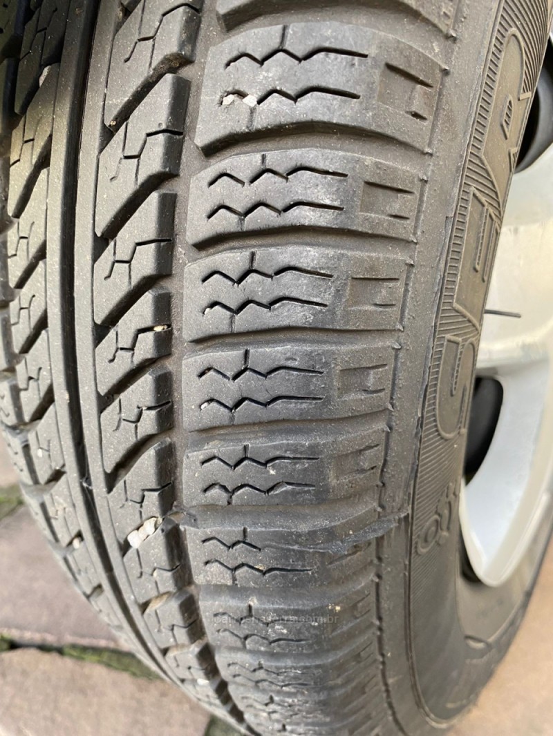 CELTA 1.0 MPFI LT 8V FLEX 4P MANUAL - 2013 - CAXIAS DO SUL