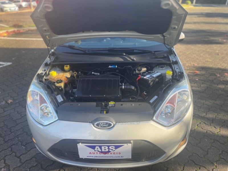 FIESTA 1.6 MPI SEDAN 8V FLEX 4P MANUAL - 2013 - CAXIAS DO SUL