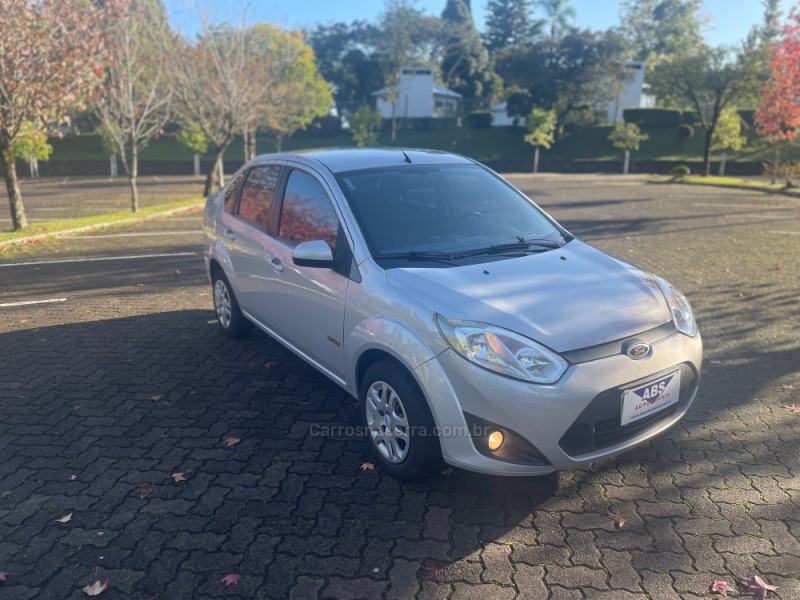 fiesta 1.6 mpi sedan 8v flex 4p manual 2013 caxias do sul