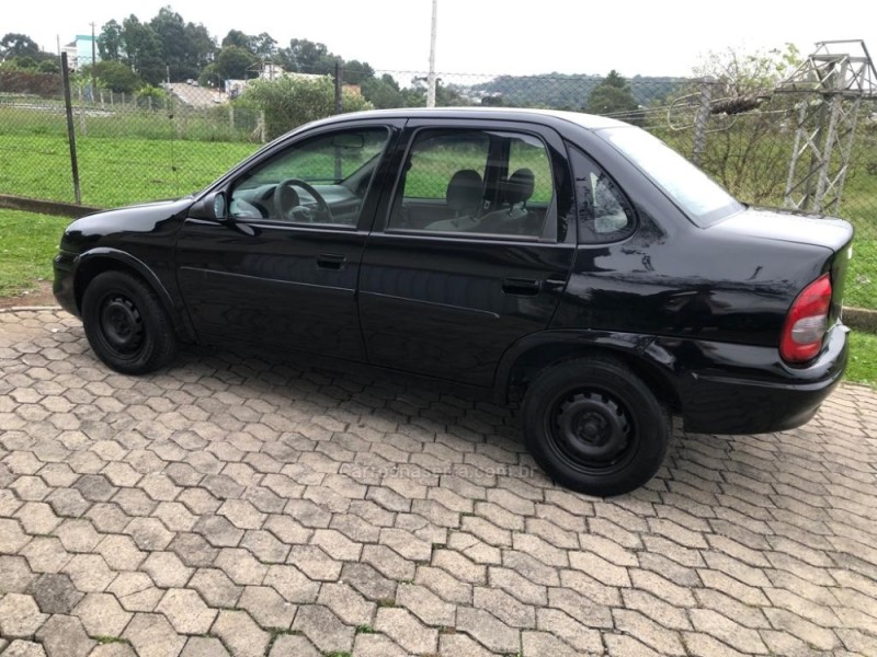 CLASSIC 1.0 MPFI VHCE 8V FLEX 4P MANUAL - 2010 - FARROUPILHA