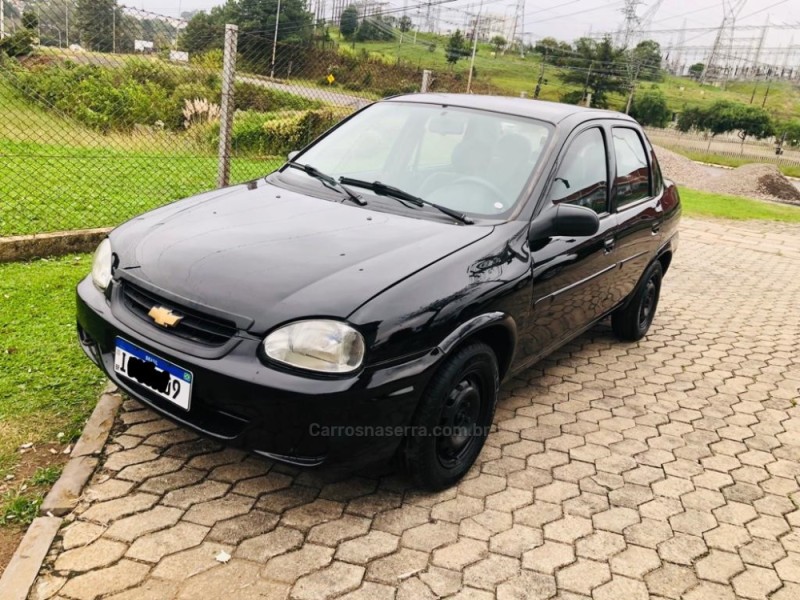 CLASSIC 1.0 MPFI VHCE 8V FLEX 4P MANUAL - 2010 - FARROUPILHA