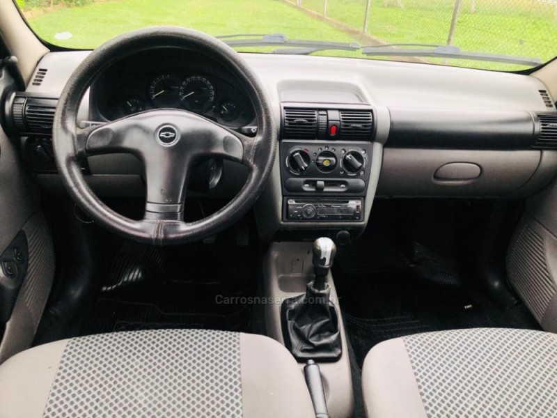 CLASSIC 1.0 MPFI VHCE 8V FLEX 4P MANUAL - 2010 - FARROUPILHA