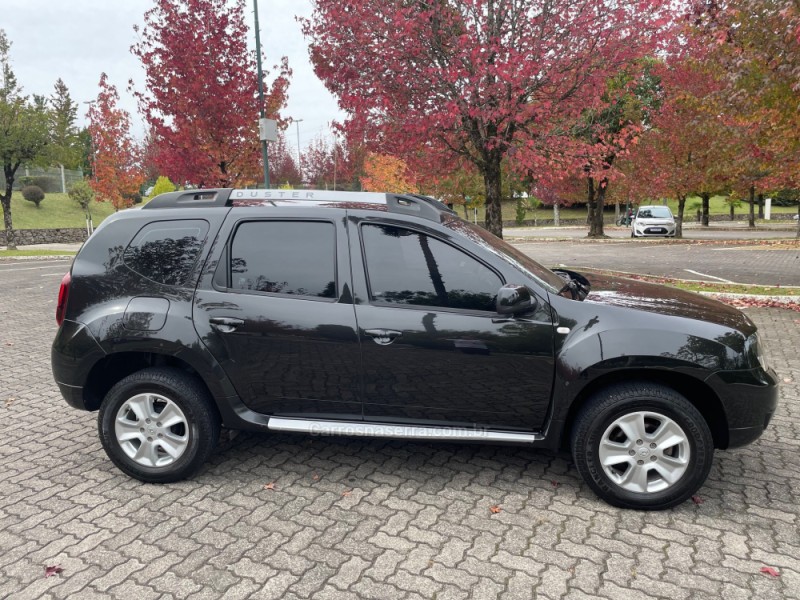 DUSTER 1.6 DYNAMIQUE 4X2 16V FLEX 4P MANUAL - 2016 - CAXIAS DO SUL