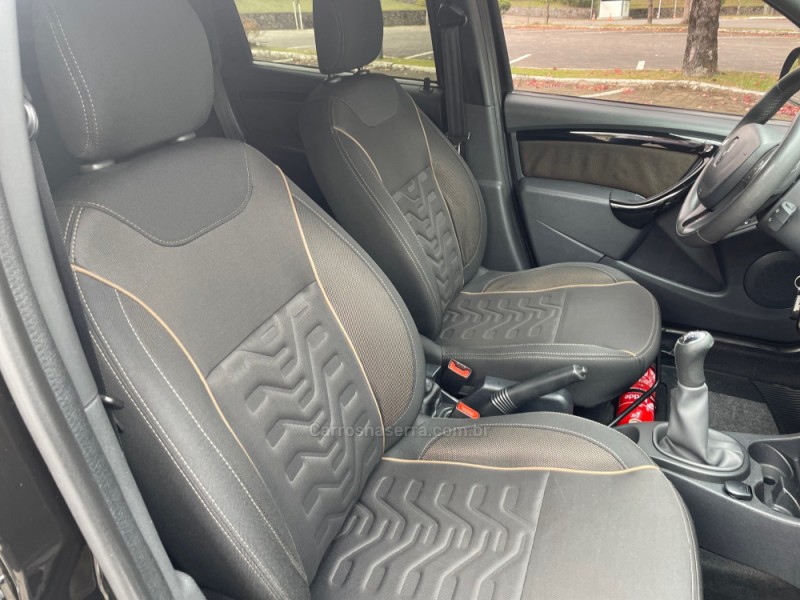 DUSTER 1.6 DYNAMIQUE 4X2 16V FLEX 4P MANUAL - 2016 - CAXIAS DO SUL