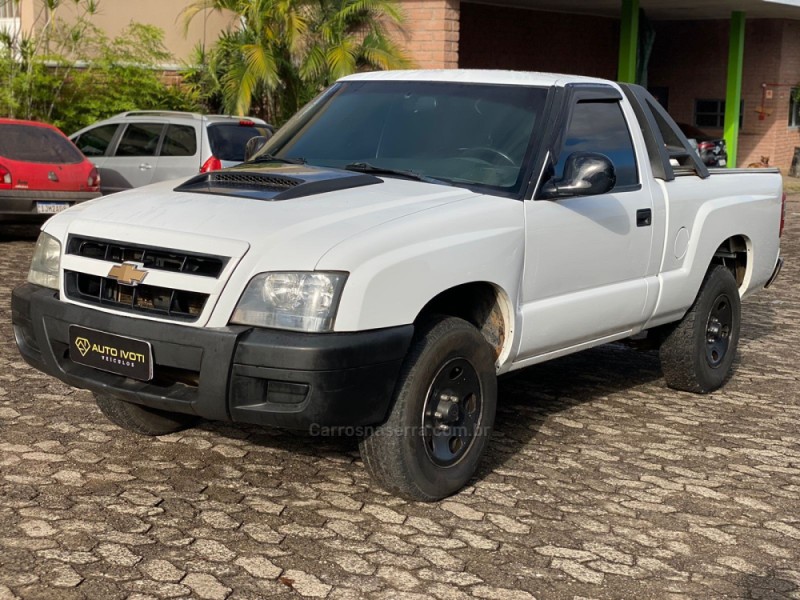 S10 2.4 MPFI 4X2 CS 8V GASOLINA 2P MANUAL - 2009 - IVOTI