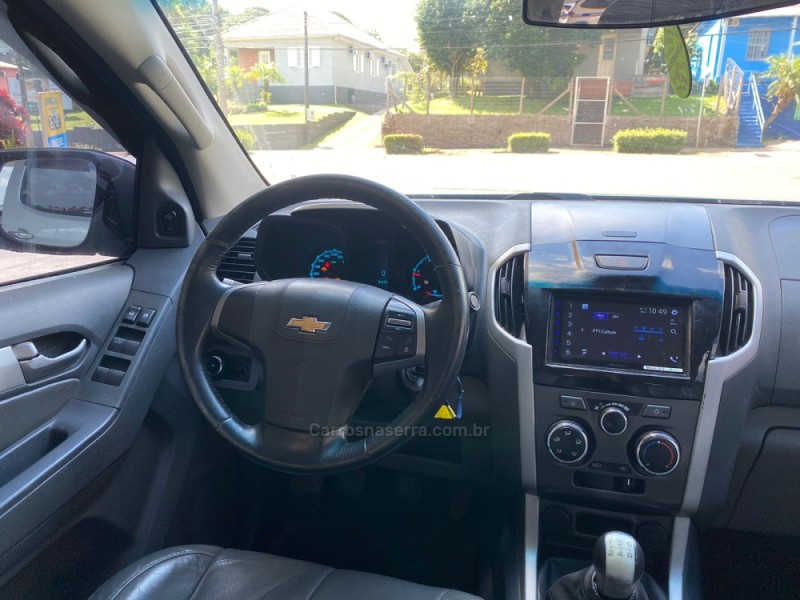 S10 2.8 LT 4X2 CD 16V TURBO DIESEL 4P MANUAL - 2013 - IVOTI