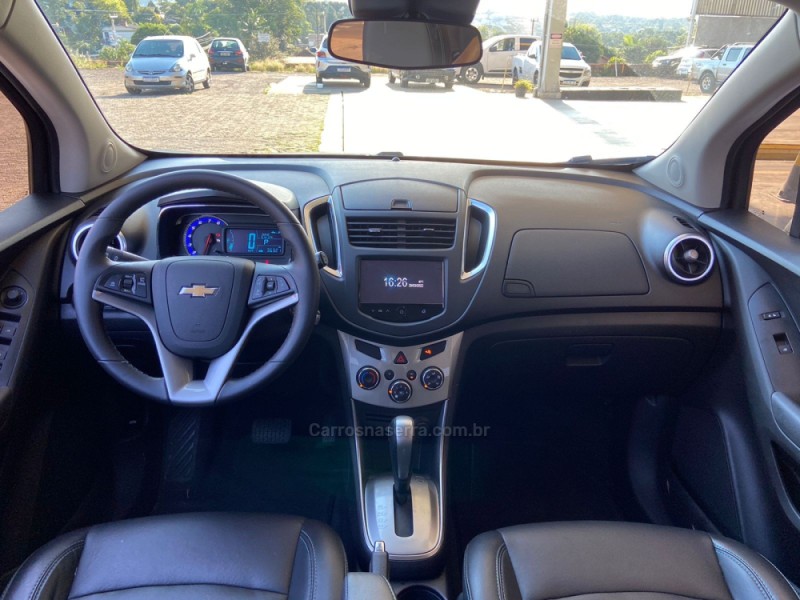 TRACKER 1.8 MPFI LTZ 4X2 16V FLEX 4P AUTOMÁTICO - 2015 - IVOTI