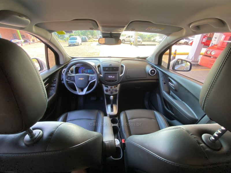 TRACKER 1.8 MPFI LTZ 4X2 16V FLEX 4P AUTOMÁTICO - 2015 - IVOTI