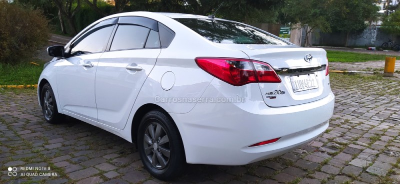 HB20S 1.0 COMFORT PLUS 12V FLEX 4P MANUAL - 2014 - FARROUPILHA