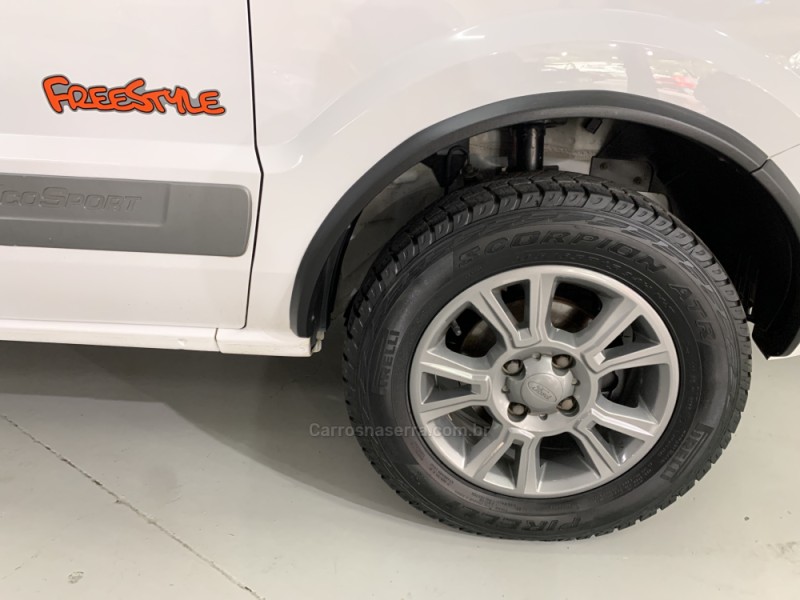 ECOSPORT 1.6 XLT FREESTYLE 8V FLEX 4P MANUAL - 2011 - ESTâNCIA VELHA