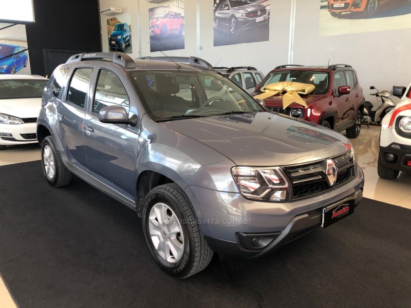 DUSTER 1.6 EXPRESSION 4X2 16V FLEX 4P MANUAL - 2019 - IGREJINHA