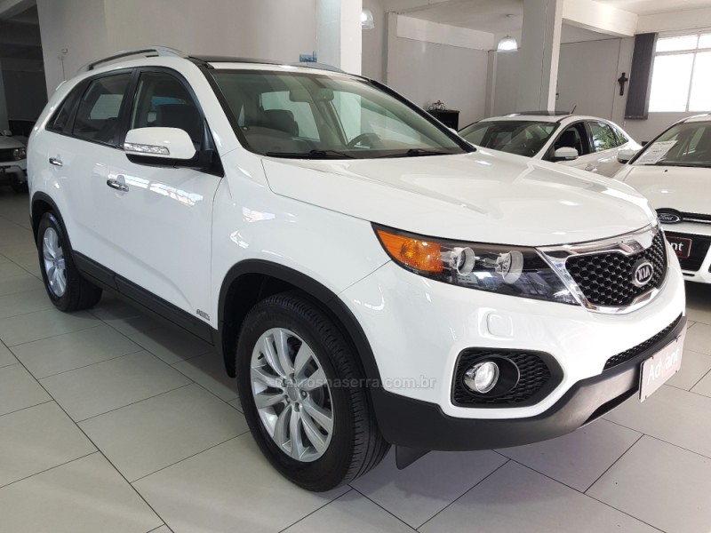 SORENTO 3.5 4X4 V6 24V GASOLINA 4P AUTOMÁTICO - 2013 - CAXIAS DO SUL