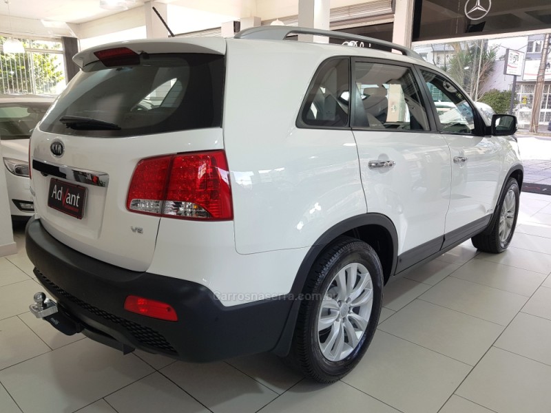 SORENTO 3.5 4X4 V6 24V GASOLINA 4P AUTOMÁTICO - 2013 - CAXIAS DO SUL