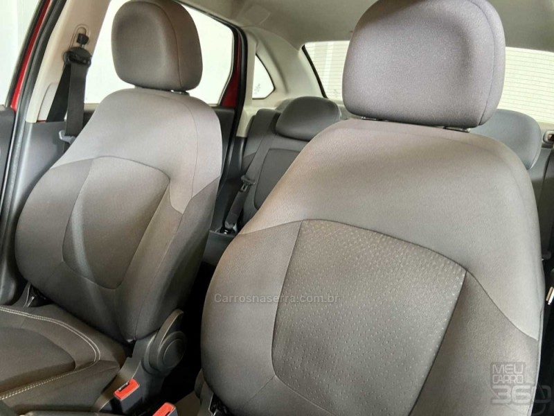 GRAND SIENA 1.0 ATTRACTIVE 8V FLEX 4P MANUAL - 2018 - ESTâNCIA VELHA