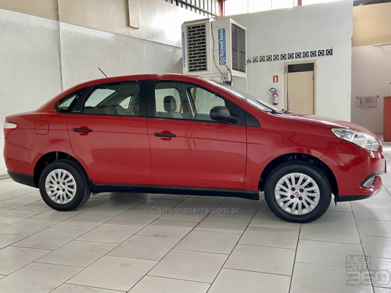 GRAND SIENA 1.0 ATTRACTIVE 8V FLEX 4P MANUAL - 2018 - ESTâNCIA VELHA