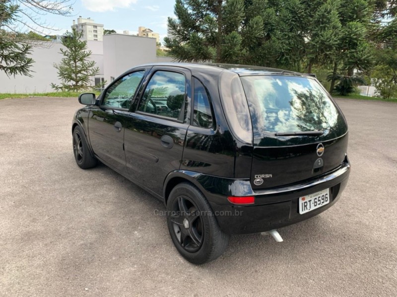 CORSA 1.4 MPFI MAXX 8V FLEX 4P MANUAL - 2011 - FARROUPILHA