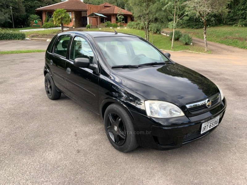 CORSA 1.4 MPFI MAXX 8V FLEX 4P MANUAL - 2011 - FARROUPILHA