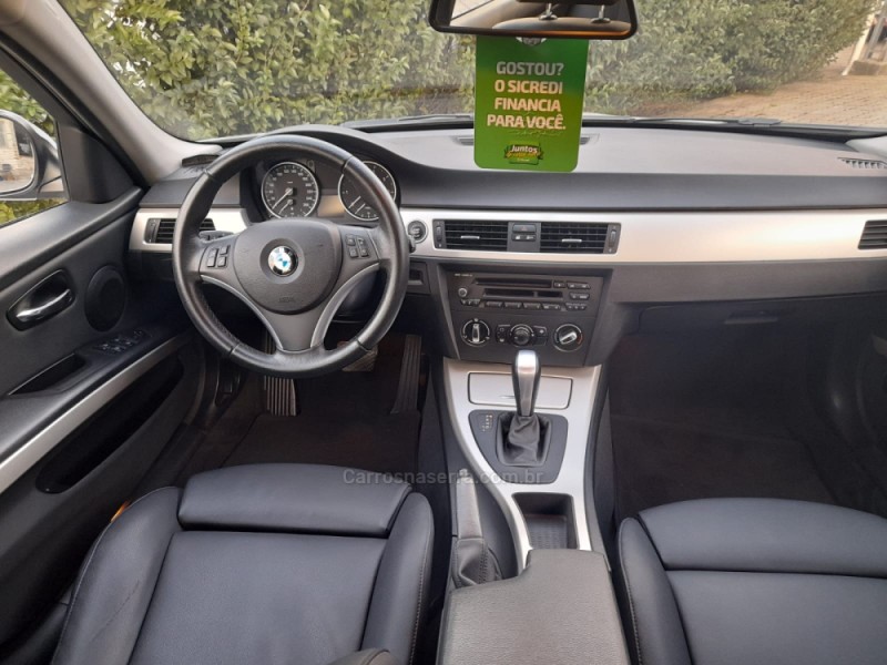320I 2.0 16V GASOLINA 4P AUTOMÁTICO - 2012 - CAXIAS DO SUL