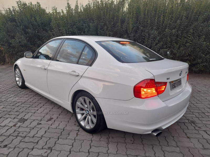 320I 2.0 16V GASOLINA 4P AUTOMÁTICO - 2012 - CAXIAS DO SUL