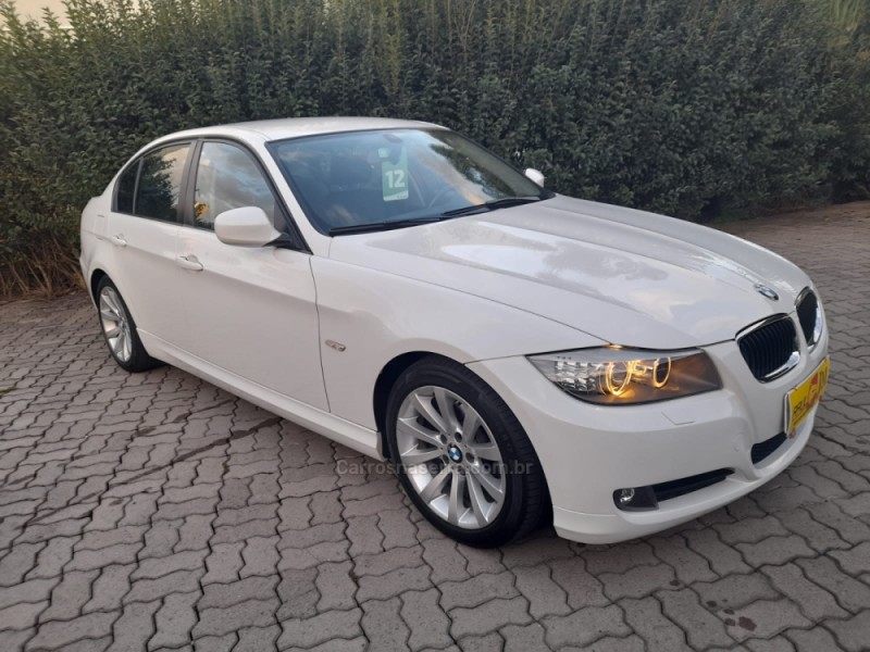 320I 2.0 16V GASOLINA 4P AUTOMÁTICO - 2012 - CAXIAS DO SUL