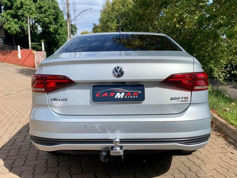 VIRTUS 1.0 200 TSI COMFORTLINE AUTOMÁTICO - 2018 - DOIS IRMãOS