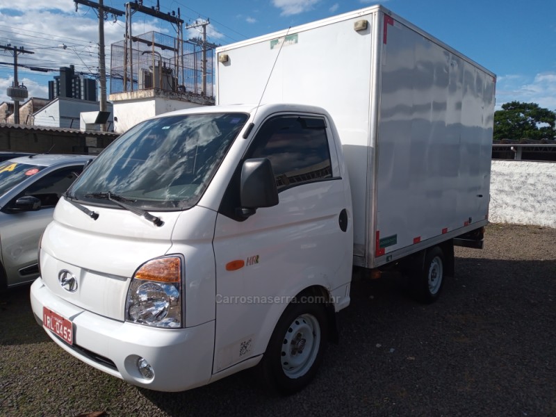 HR 2.5 LONGO BAÚ 4X2 16V 130CV TURBO INTERCOOLER DIESEL 2P MANUAL