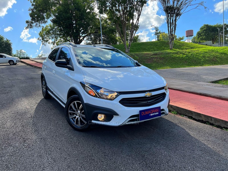 onix 1.4 mpfi activ 8v flex 4p automatico 2018 passo fundo