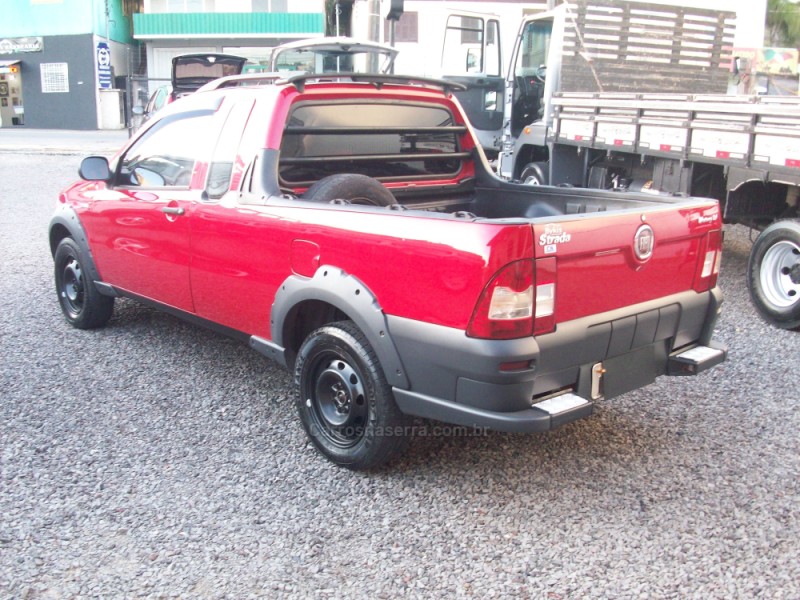 STRADA 1.4 MPI WORKING CE 8V FLEX 2P MANUAL - 2013 - FARROUPILHA