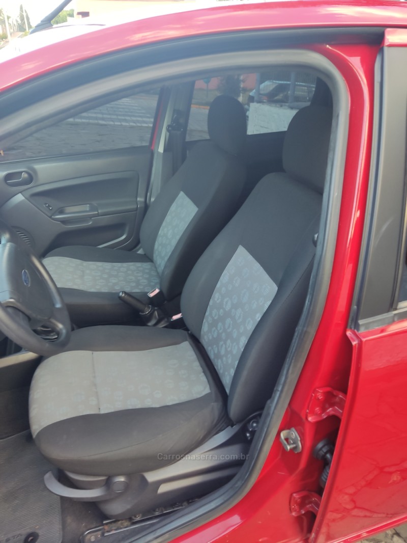 FIESTA 1.0 MPI HATCH 8V FLEX 4P MANUAL - 2013 - GUAPORé