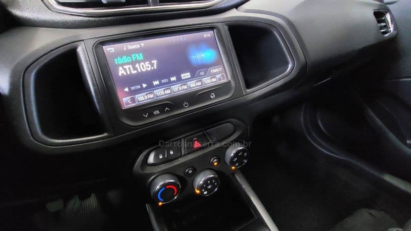 ONIX 1.0  LT 12V FLEX 4P MANUAL - 2013 - CAXIAS DO SUL