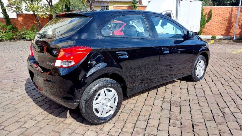 ONIX 1.0  LT 12V FLEX 4P MANUAL - 2013 - CAXIAS DO SUL
