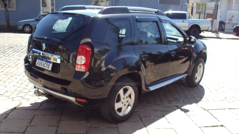 DUSTER 1.6 DYNAMIQUE 4X2 16V FLEX 4P MANUAL - 2013 - CAXIAS DO SUL