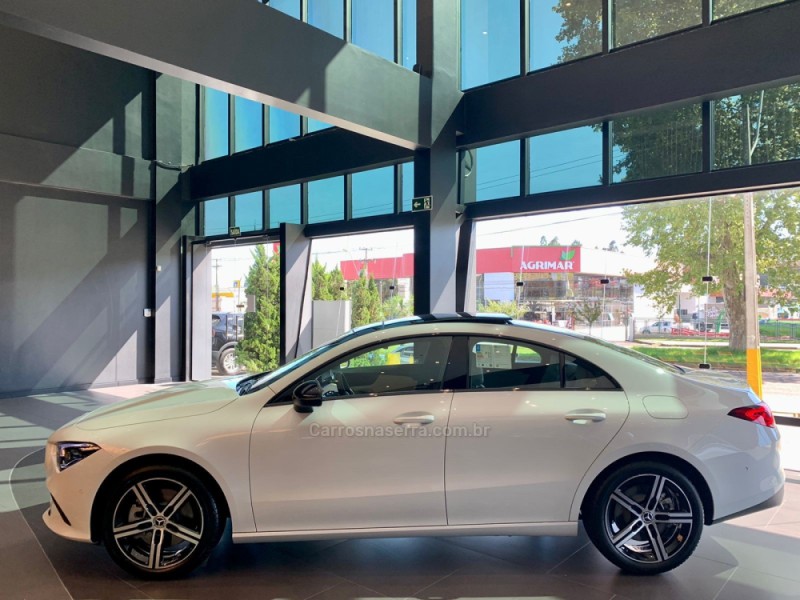CLA 250 2.0 SPORT 16V TURBO GASOLINA 4P AUTOMÁTICO - 2022 - CAXIAS DO SUL