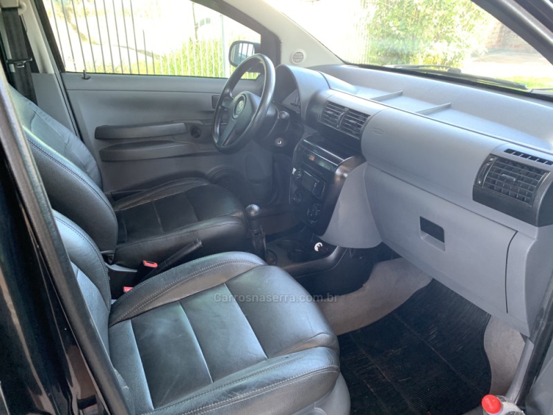 SPACEFOX 1.6 MI 8V FLEX 4P MANUAL - 2008 - SãO SEBASTIãO DO CAí