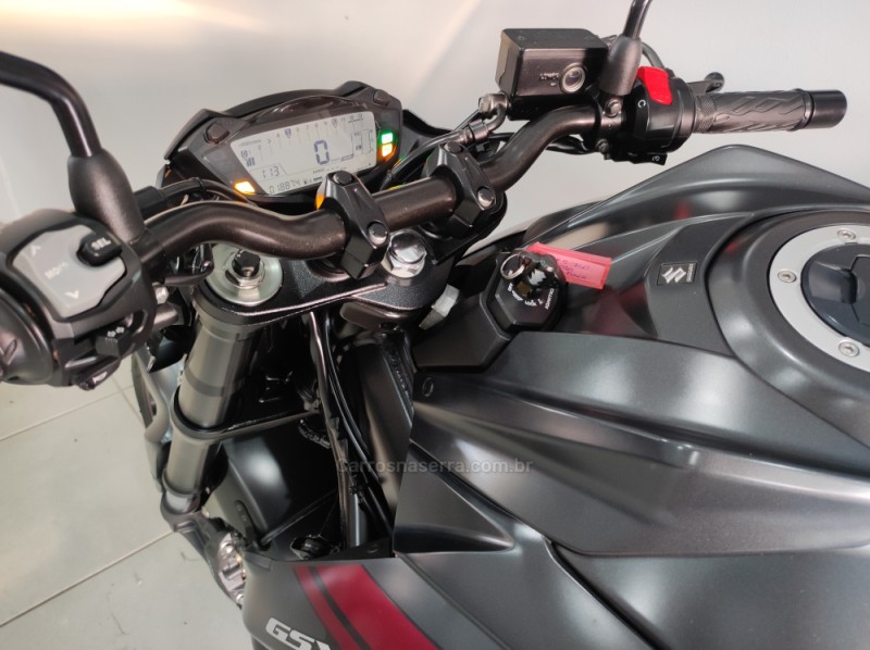 GSXS 750 A - 2018 - NOVO HAMBURGO