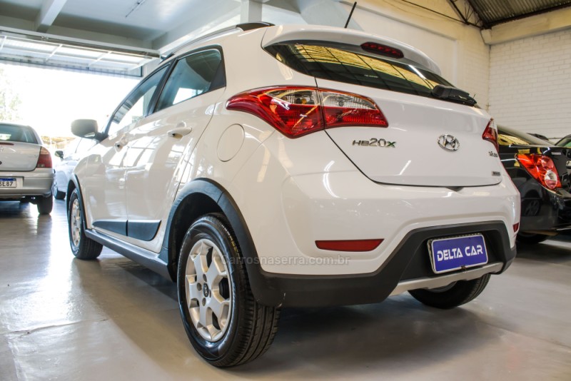 HB20X 1.6 16V STYLE FLEX 4P AUTOMÁTICO - 2015 - NOVO HAMBURGO