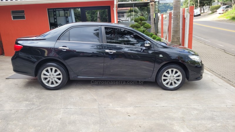 COROLLA 2.0 ALTIS 16V FLEX 4P AUTOMÁTICO - 2011 - CAXIAS DO SUL