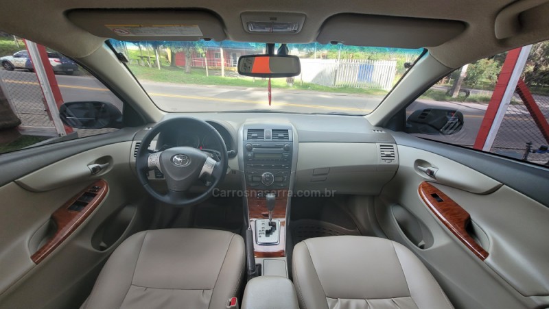 COROLLA 2.0 ALTIS 16V FLEX 4P AUTOMÁTICO - 2011 - CAXIAS DO SUL