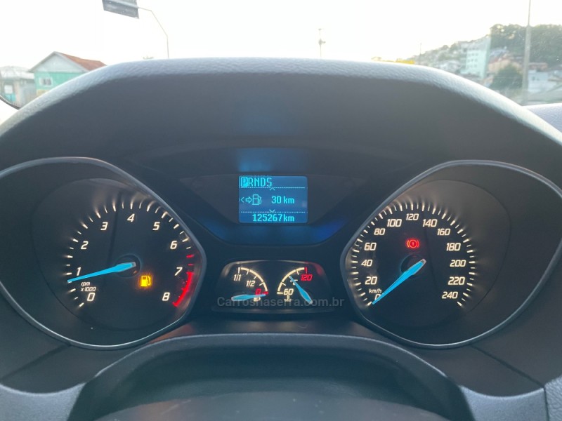 FOCUS 1.6 SE HATCH 16V FLEX 4P AUTOMÁTICO - 2015 - CAXIAS DO SUL