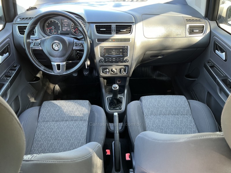 SPACEFOX 1.6 MI TREND 8V FLEX 4P MANUAL - 2014 - NOVA HARTZ